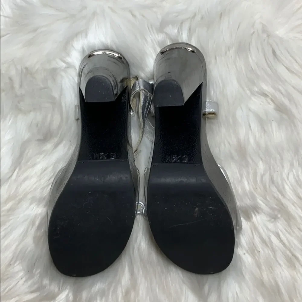 Michael Michael Kors Silver Leather Sandals Sz 6.5‎